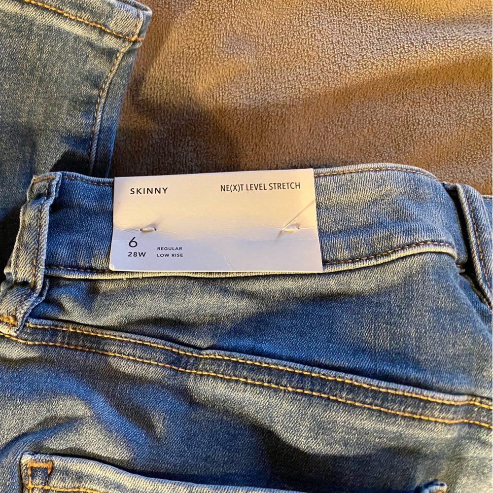 NWT AE Next Level Stretch Skinny Jeans